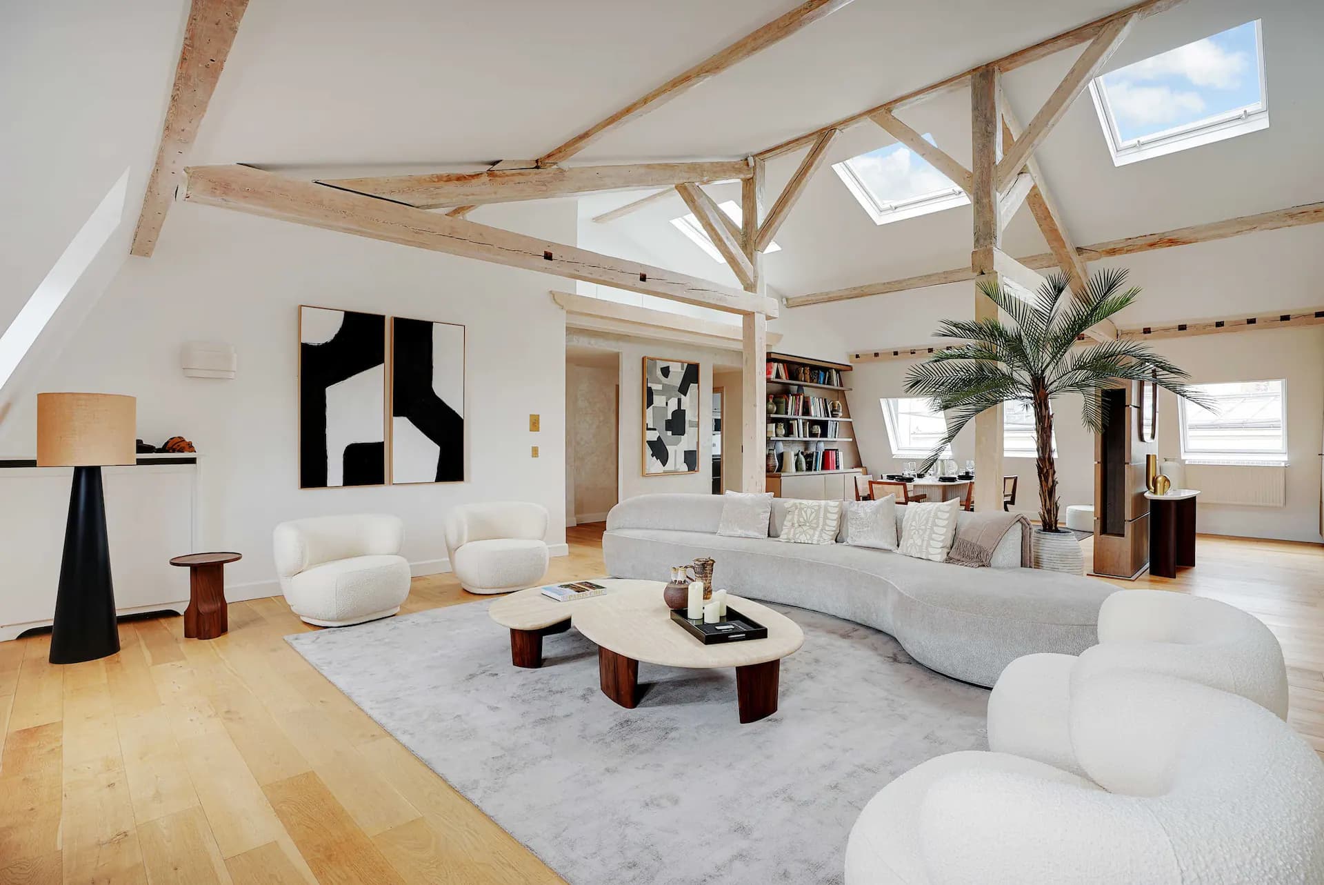 Clean modern sofa in elegant living room - Professional cleaning PrestiCleanPlus Paris